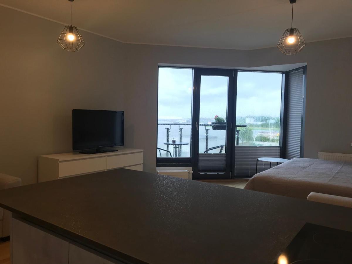 Apartment24 Yacht Club View Parnu Exterior photo